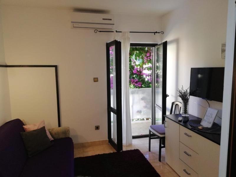 Apartment Cactus Donji Okrug  Εξωτερικό φωτογραφία