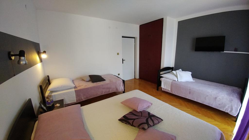 Apartment Cactus Donji Okrug  Εξωτερικό φωτογραφία