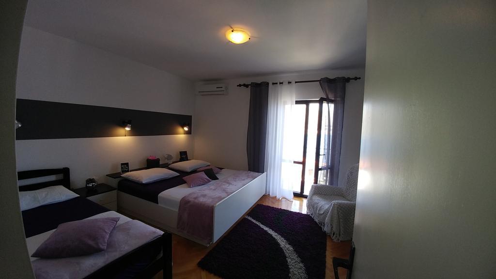 Apartment Cactus Donji Okrug  Εξωτερικό φωτογραφία